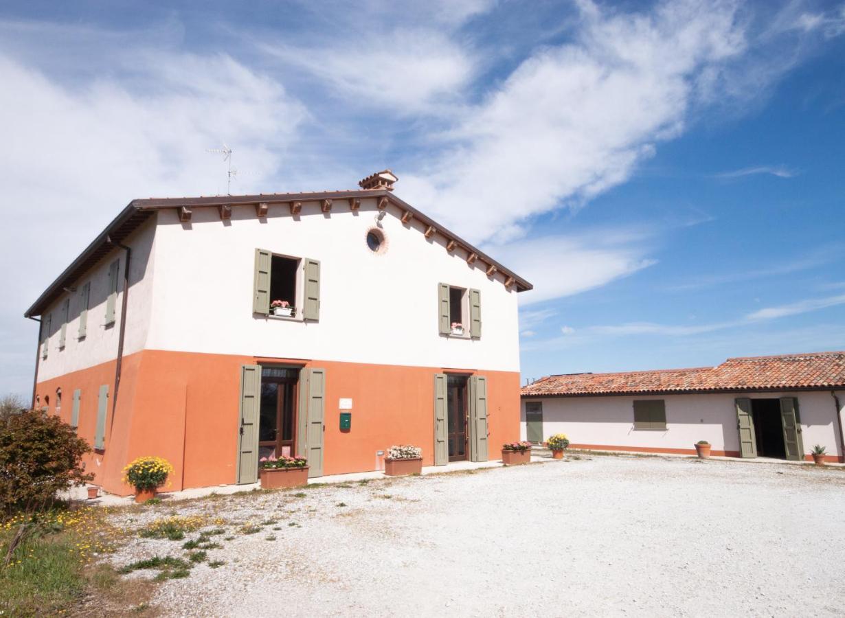 Hotel Cà Vincenzona à Faenza Extérieur photo